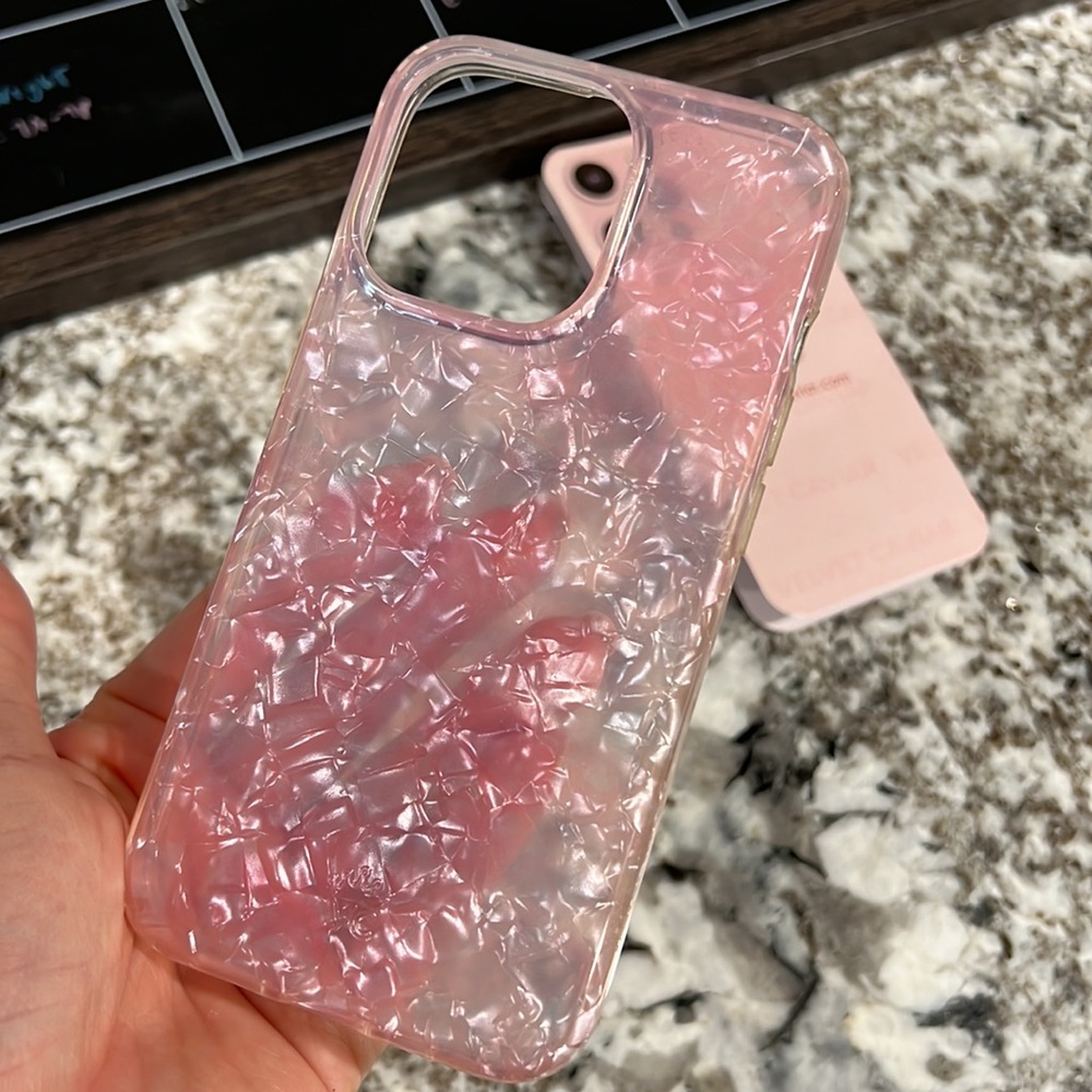 Rose quartz iPhone 13 Pro case - Picture 2 of 3